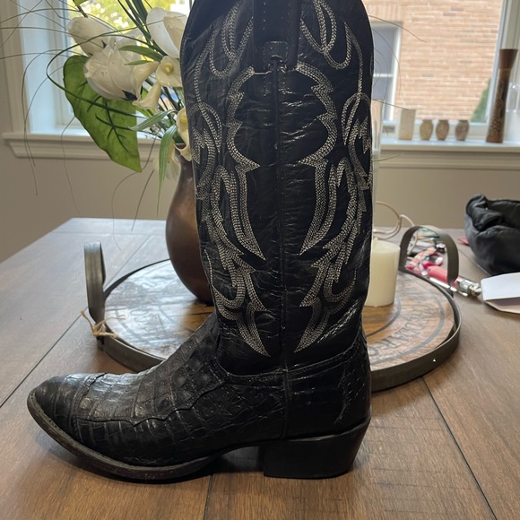 Dan Post Shoes - Dan Post  Exotic Alligator cowboy boots